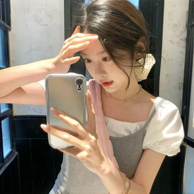 在窗边